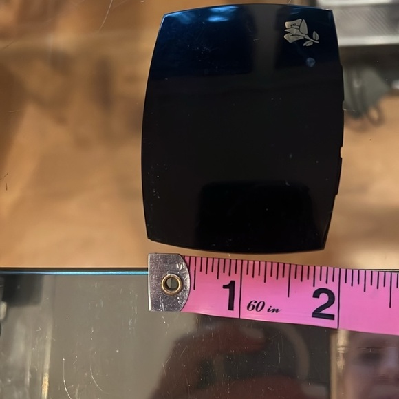 Lancôme Dual Finish Powder in Amande III - Travel Size - Picture 6 of 6